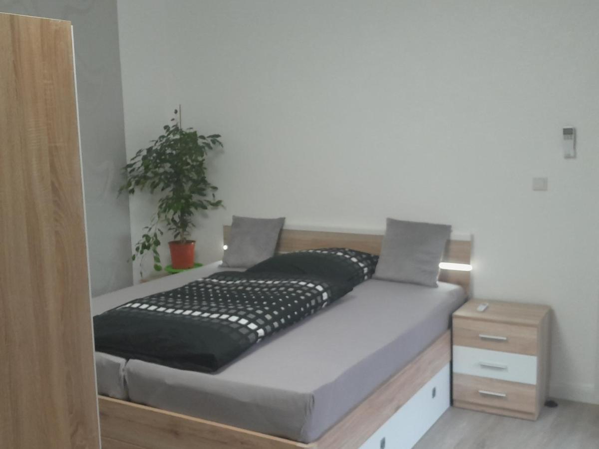Appartment Hochpaterre شبرينغه المظهر الخارجي الصورة